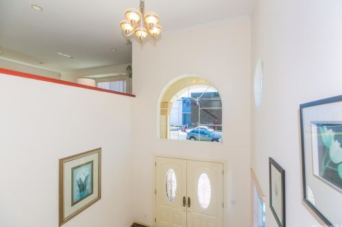 1009 13th Ave, Honolulu HI  96816-3835 exterior