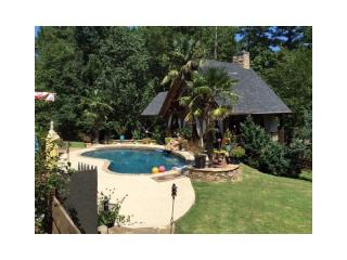 2620 Westwood Dr, Conyers, GA 30094-6054