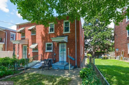 446 Ross St, Lancaster PA  17602-1944 exterior