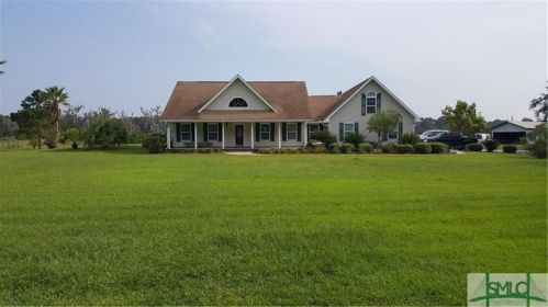 388 Lake No No Rd, Midway, GA 31320-3694