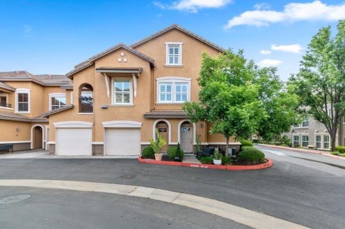 615 Vessona Cir, Folsom, CA 95630-8722