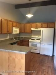 6364 Alderwood Plz, Saint Paul MN  55125-1102 exterior