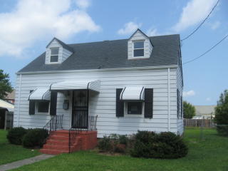 7 Ansell Ave, Portsmouth, VA 23702-1409