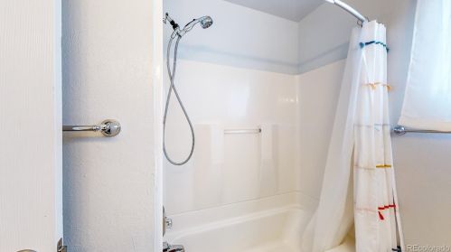 18020 Berry Dr, Aurora CO  80015-2616 exterior