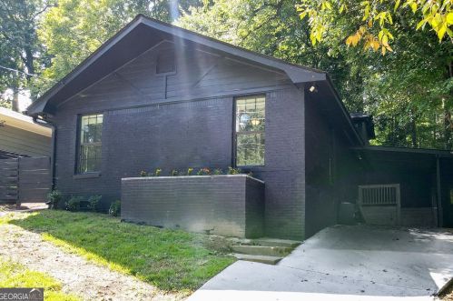 2278 Drew Vly Rd, Atlanta GA  30319-3977 exterior