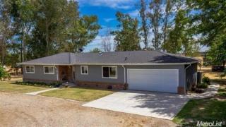 11416 Tokay Colony Rd, Lodi, CA 95240-9417