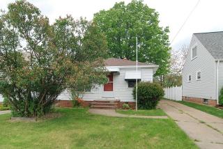 5102 Longwood Ave, Cleveland, OH 44134-3826