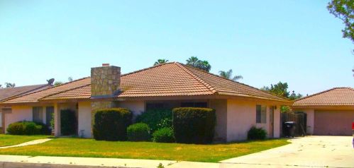 12802 La Brida Ave, Chino, CA 91710-2907