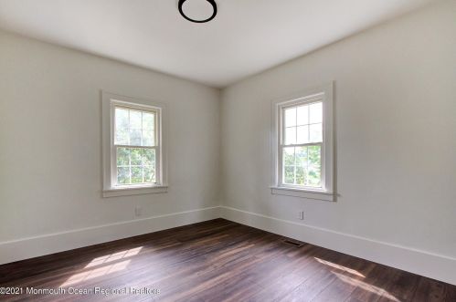 1 Kremer Ave, Tinton Falls NJ  07724-1728 exterior