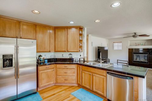 25470 Hinsdale Pl, Denver CO  80016-2198 exterior