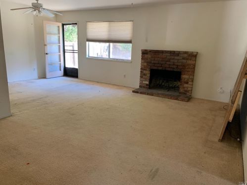 501 Gloria Way, Benicia, CA 94510-2611