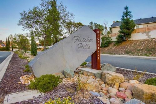 2220 Valley Mill Rd, El Cajon, CA 92020-1037