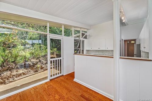 2412 Makiki Heights Dr, Honolulu HI  96822-2546 exterior