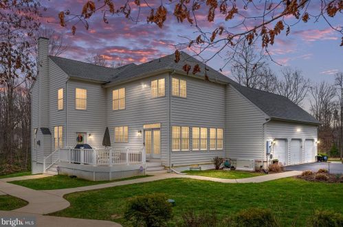 7705 Kennett Ct, Fredericksburg, VA 22407-2055