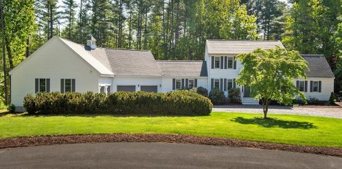 22 Sandy Brook Ln, Londonderry, NH 03053-7440