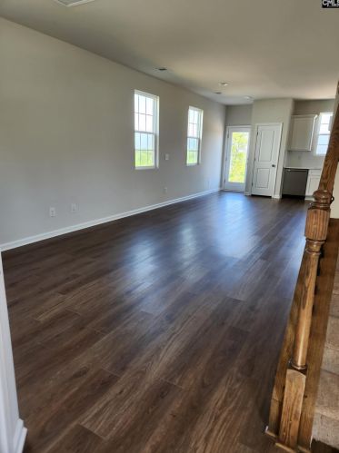 199 Kitti Wake Dr, Cayce-West Columbia SC  29170-3036 exterior