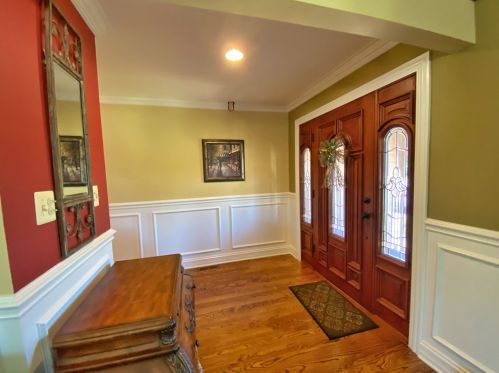 403 Waterford Dr, Willowbrook IL  60527-5454 exterior