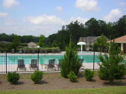 453 Fernbay Dr, Atlanta GA  30331-8957 exterior