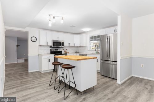 6864 Many Days, Columbia, MD 21045-4620