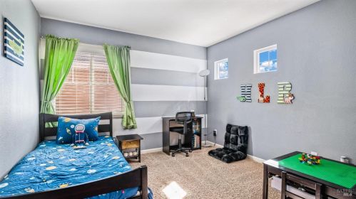 5283 Gramercy Cir, Fairfield CA  94533-6680 exterior