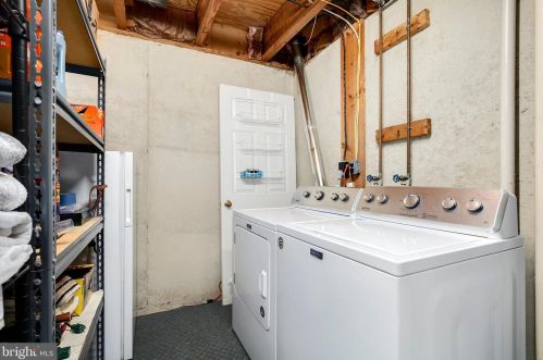 12943 Tourmaline Ter, Silver Spring MD 20904-5351 exterior