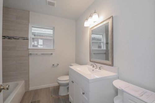 2250 Capri Dr, Fort Worth TX  76114-1949 exterior