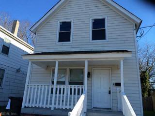 24 Bagley St, Portsmouth, VA 23704-6105
