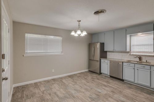 7813 Whitney Dr, Fort Worth TX  76108-2512 exterior