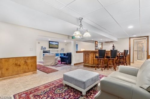 4 Morgan Ct, Dover NJ  07869-1445 exterior