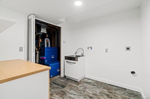 5785 Lehigh Ave, Denver CO  80235-2940 exterior