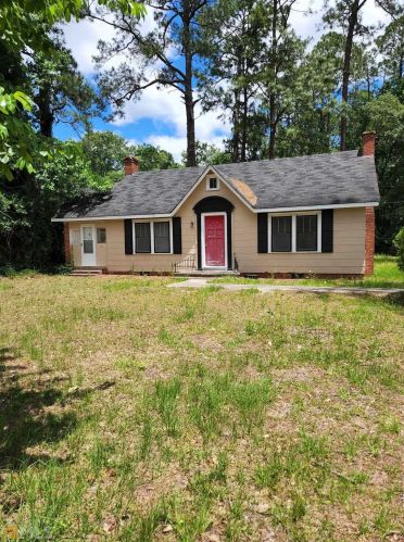 276 Mcdonald St, Bayview, GA 31316-6024