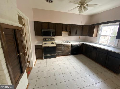 1906 Longmead Rd, Silver Spring MD 20906-1929 exterior