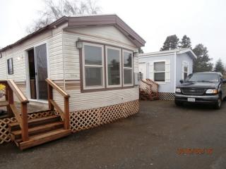 180 8th St, Lakeside, OR 97449-9767