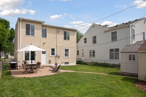 2106 Highland Pkwy, Saint Paul MN  55116-1311 exterior