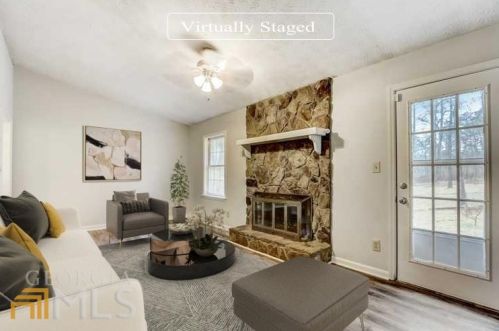 3989 Woodland Rd, Conyers, GA 30013-4543