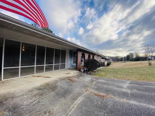 1866 Old Rex Morrow Rd, Morrow, GA 30260-1245