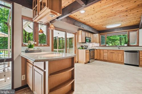 209 Bryants Nursery Rd, Silver Spring MD 20905-3840 exterior