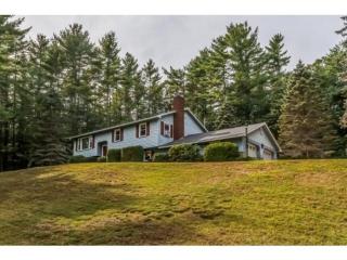 27 Pleasant Dr, Londonderry, NH 03053-4066