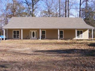 1031 Lower Woodville Rd, Natchez, MS 39120-8656