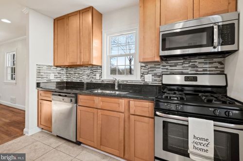 10419 Grandin Rd, Silver Spring MD 20902-3809 exterior