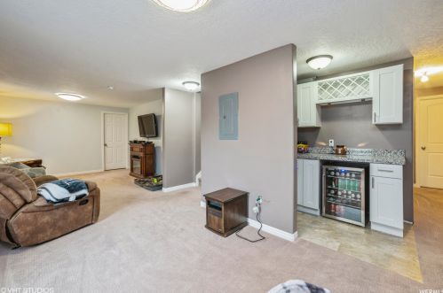 7617 4770, Taylorsville UT 84084-5508 exterior