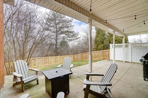 103 Eton Ct, Springfield OH  45503-1008 exterior