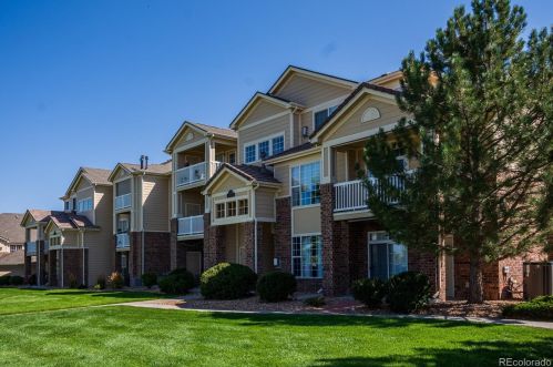 5735 Genoa Way, Denver CO  80019-2082 exterior