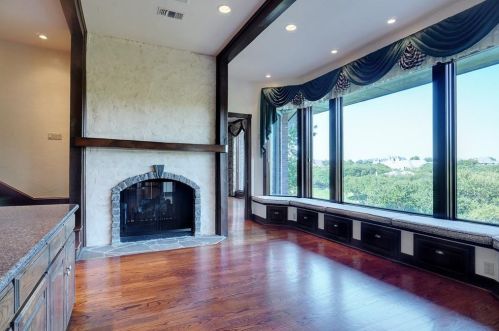 6908 Ridgewood Dr, Fort Worth TX  76132-4554 exterior