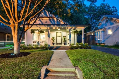 340 Edgefield Ave, Dallas, TX 75208-5315