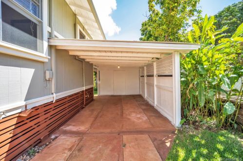 847 19th Ave, Honolulu HI  96816-4503 exterior