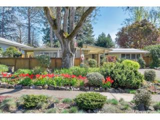 1640 Huntington Ave, Portland, OR 97225-4750