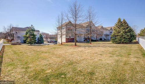 1141 Barclay St, Saint Paul MN  55106-1202 exterior