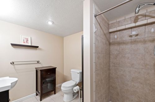 249 Arion St, Saint Paul MN  55118-1549 exterior