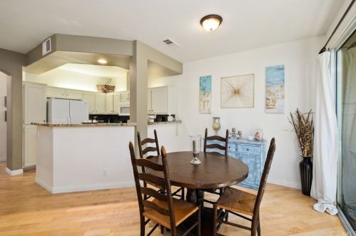 7895 Menton Ave, Anaheim CA  92808-1556 exterior